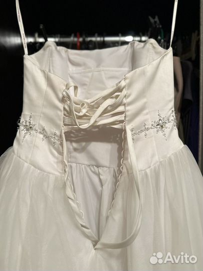 Свадебное платье 42