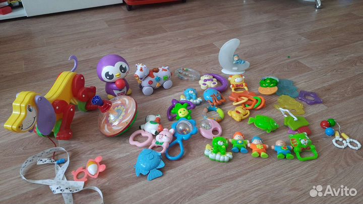 Игрушки, каталка, ночник, погремушка, юла