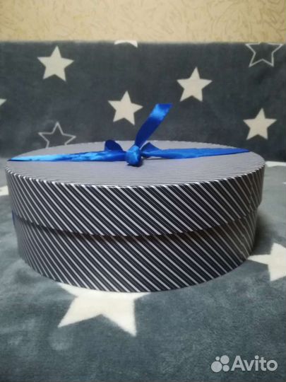 Подарочные коробки