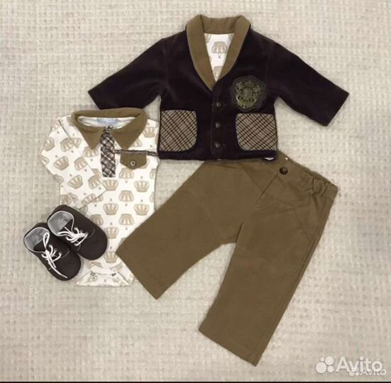 Стильный костюм тройка