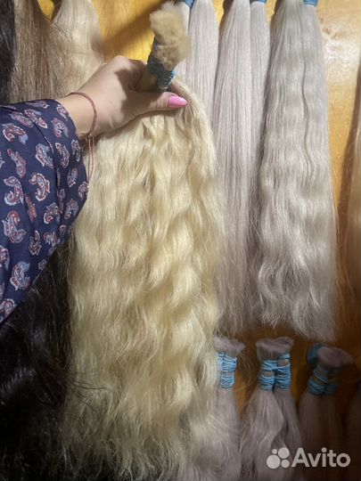 Волосы блонд кудри