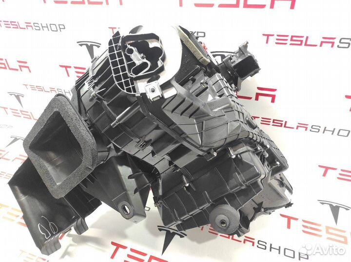 Печка салона (отопитель) Tesla Model X рест. 2022