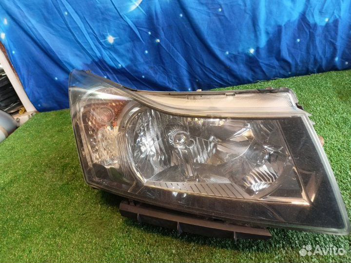 Фара передняя передняя Chevrolet Cruze хэтчбек 1.6