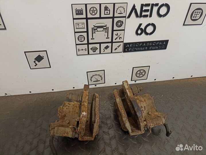 Суппорт тормозной передний для Mitsubishi Pajero 1