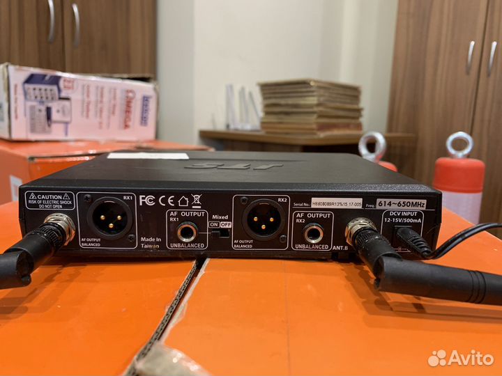 Радиосистема JTS RU-8012DB