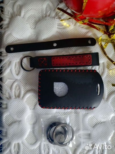 Кожаный чехол для ключей volvo