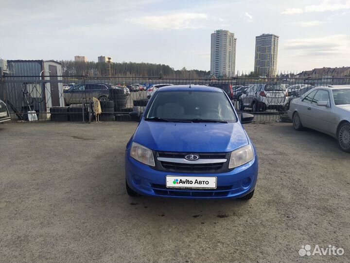 LADA Granta 1.6 МТ, 2017, 111 000 км