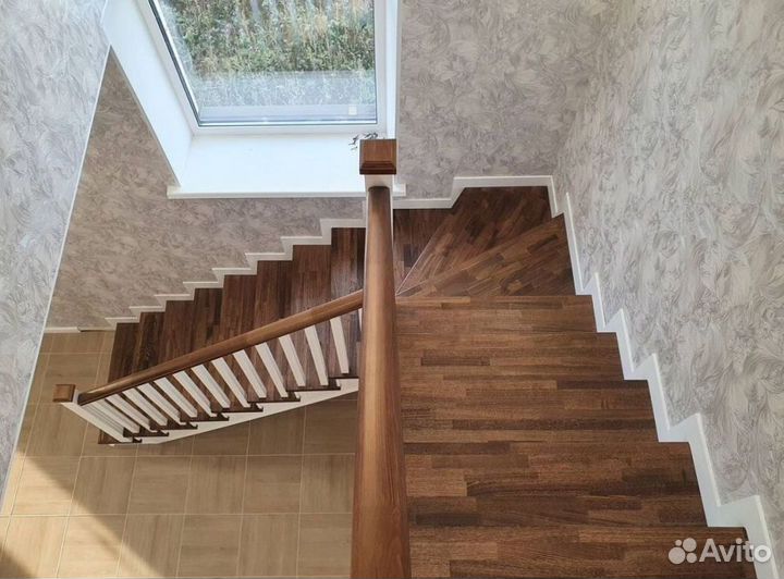 Деревянная лестница на второй этаж LTN-5508