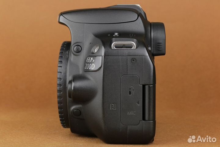 Canon EOS 200D (id 39754)