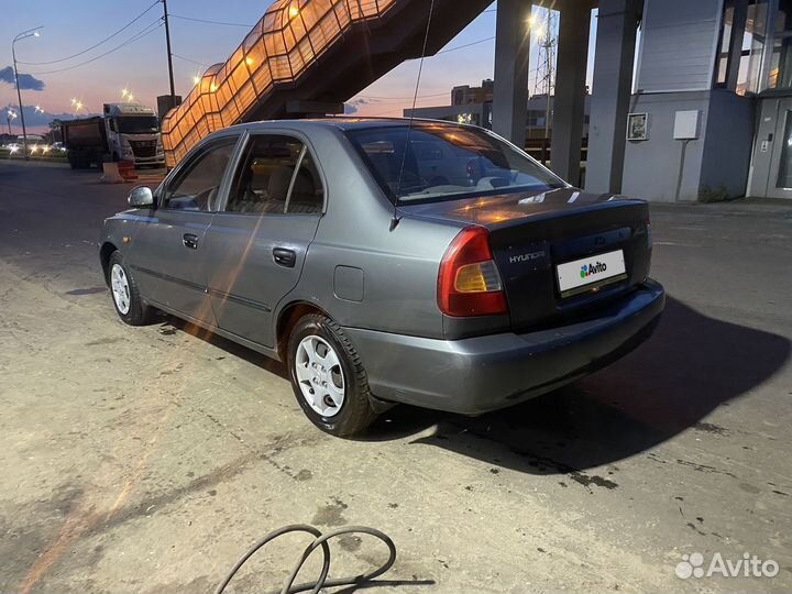 Hyundai Accent, 2005