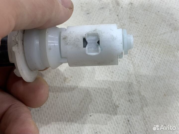 Датчик уровня омывающей жидкости KIA K5 DL3