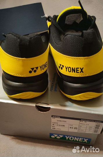Кроссовки Yonex power cusion