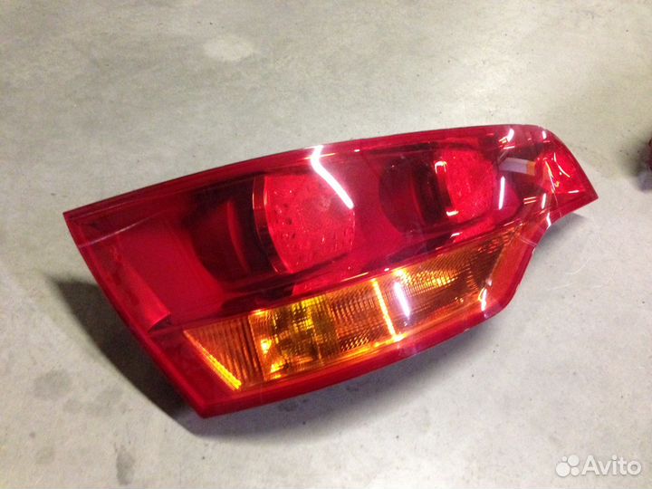 Фары задние Audi Q7