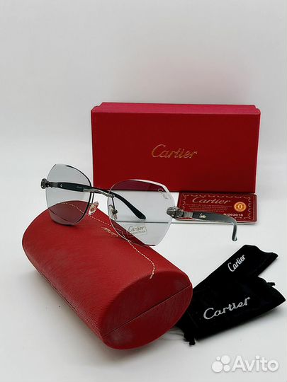 Солнцезащитные очки Cartier