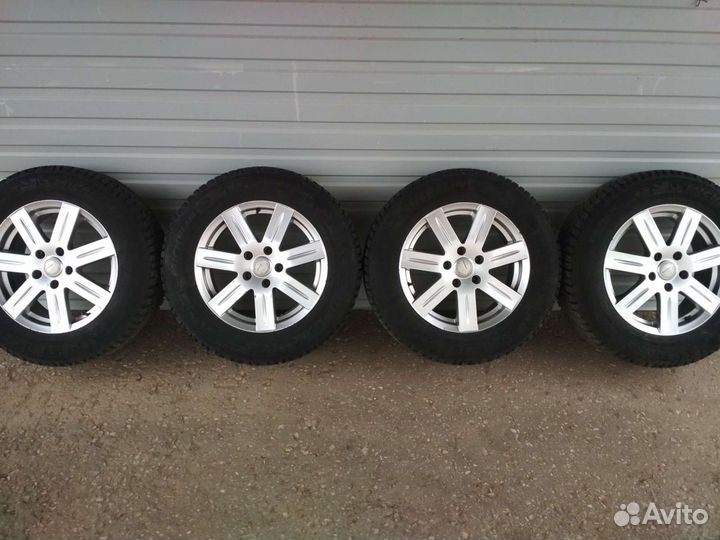 Колеса зимние в сборе