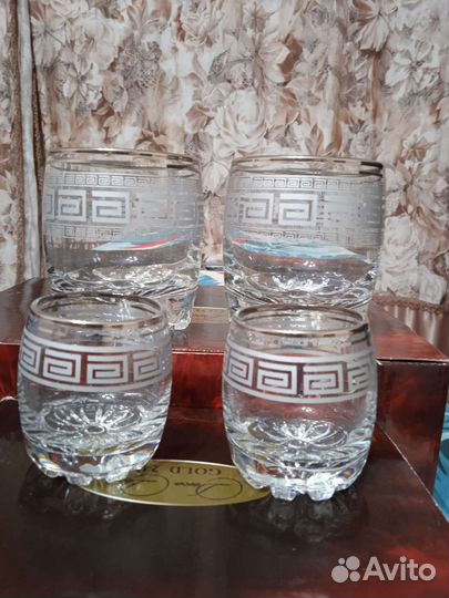 Набор стаканов новый
