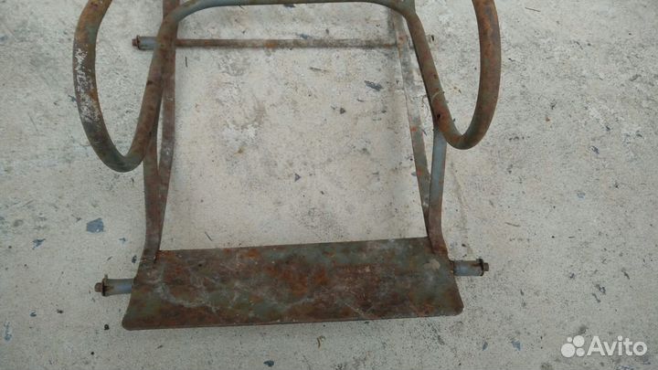 Металлическая игрушечная коляска СССР