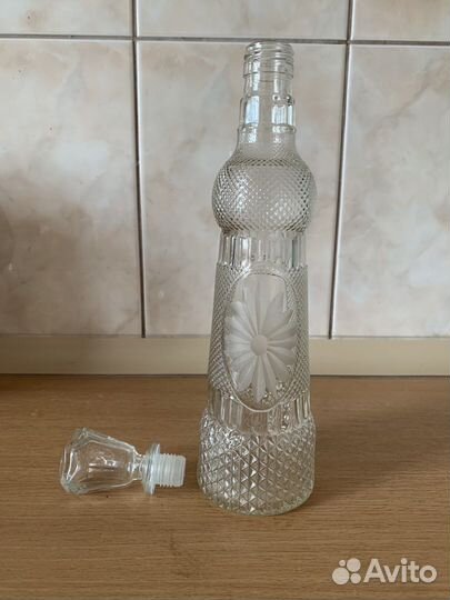 Графин, бутылка