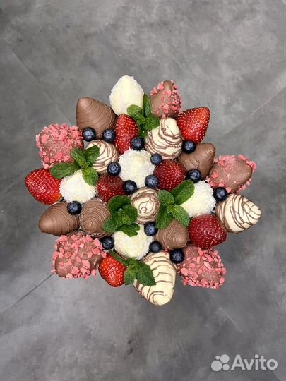 Клубника в бельгийском шоколаде