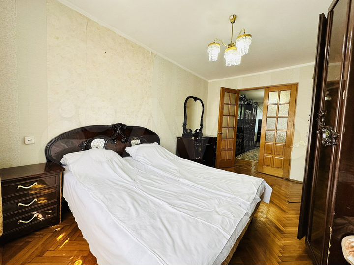 2-к. квартира, 54 м², 4/5 эт.