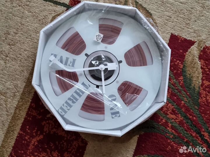 Зеркало, настенные часы