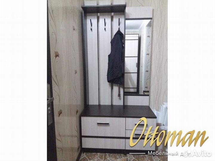 Тумба в прихожую с зерколом