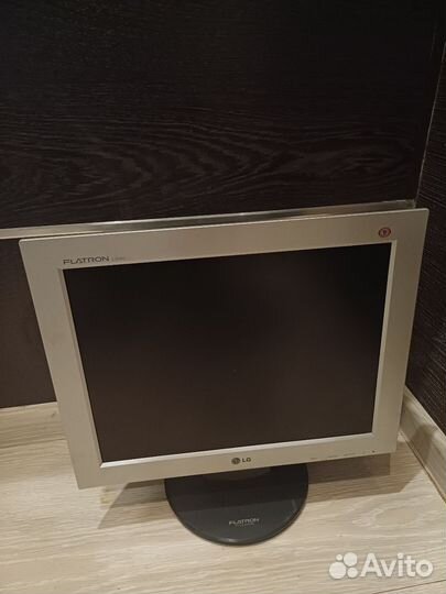 Монитор LG flatron