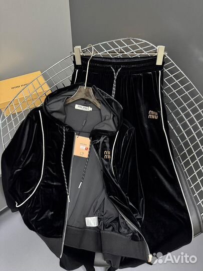 Спортивный костюм женский миу