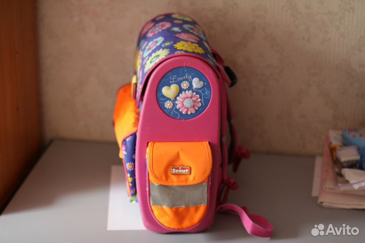 Школьный ранец