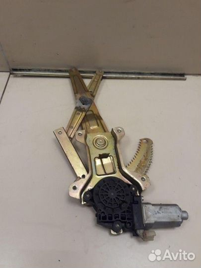 Стеклоподъемник электрический задний правый