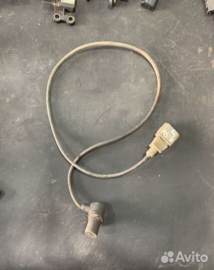 Датчик коленвала volkswagen passat B5+