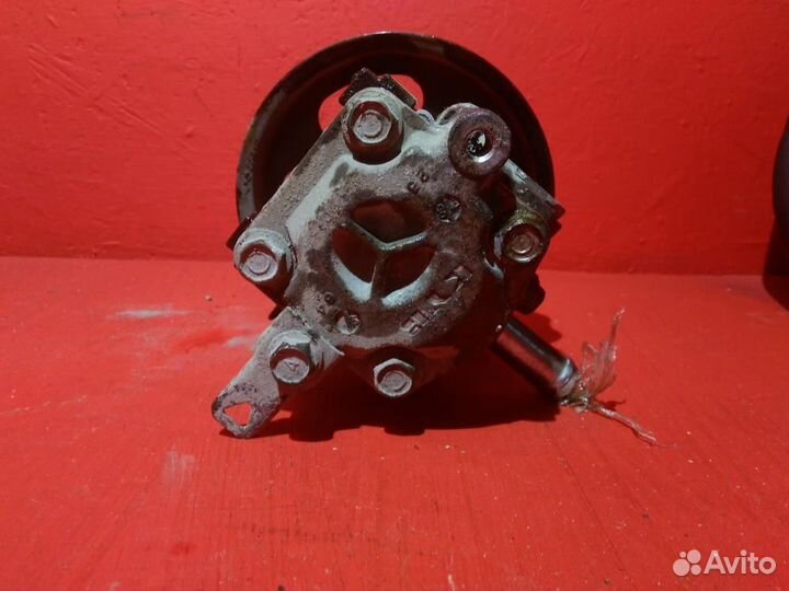 Насос гур Митсубиси Аутлендер 1 46 т.км