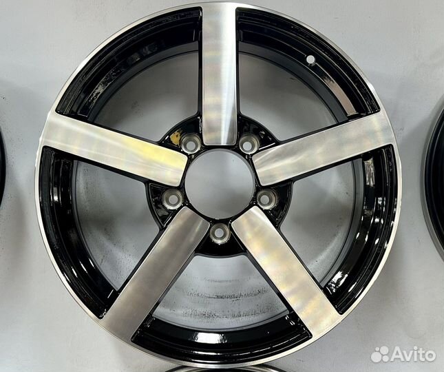 Диски Vossen CV3 R18 Нива