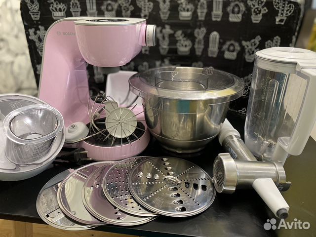 Кухонная машина (комбайн) Bosch mum58k20