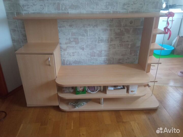 Стойка под телевизор б/у
