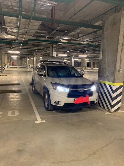 Машиноместо