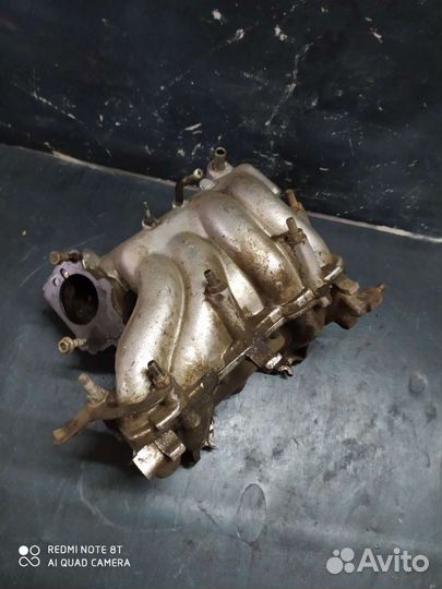 Впускной коллектор