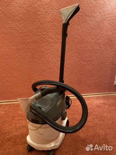 Моющий пылесос для химчистки Karcher SE 6.100