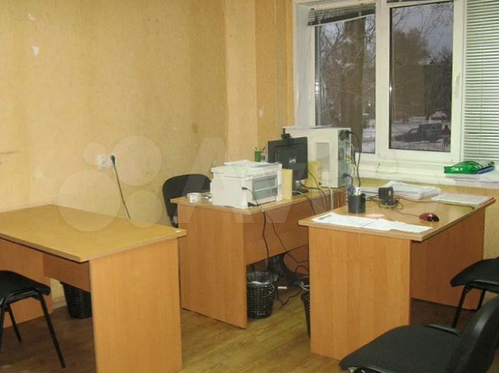 Юрадрес в офисе 9,4м.кв день в день