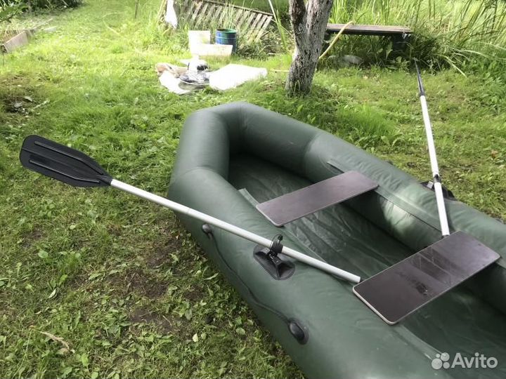 Лодка надувная резиновая весельная двухместная