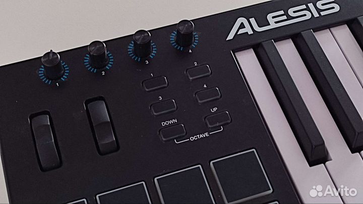 Как новая Midi-клавиатура Alesis V25