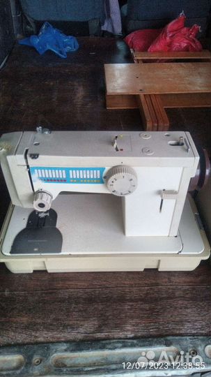 Швейная машина Veritas Rubina 1290