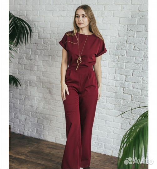 Комбинезон женский вечерний бордовый