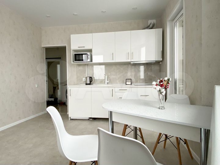 1-к. квартира, 42 м², 18/23 эт.