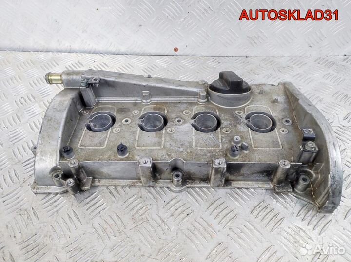 Крышка клапанная VW Passat B5 1.8 AWT 06B103469N