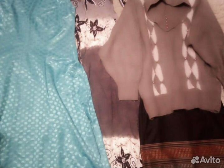 Пакетом женские вещи 44-48