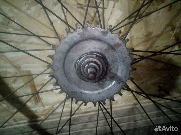 Диск задний на велосипед в сборе