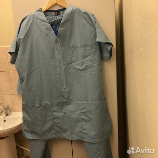Медицинский костюм 48