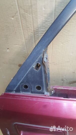 Дверь задняя правая Mazda 323 BG хетчбек 1.6 B6