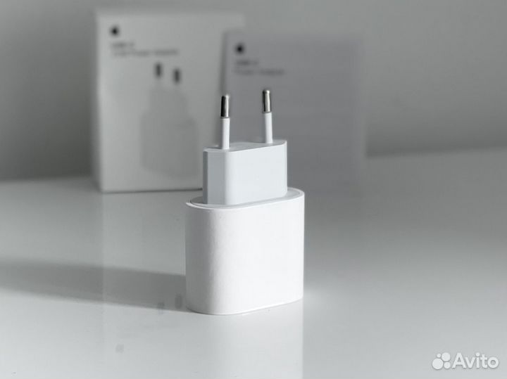 Блок быстрая зарядка 20w iPhone